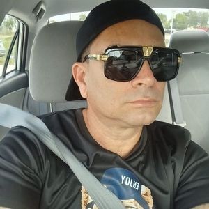 Meet your Posher, Armando